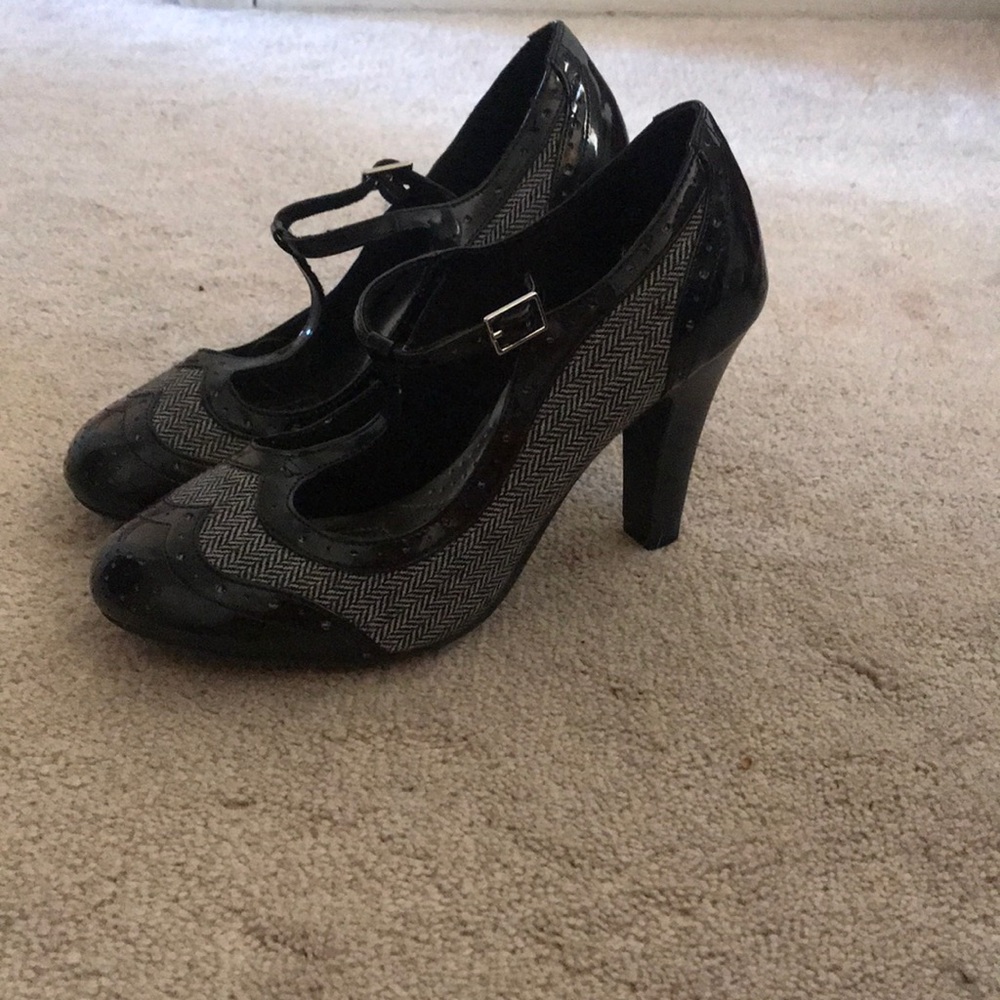 Cute work heels!